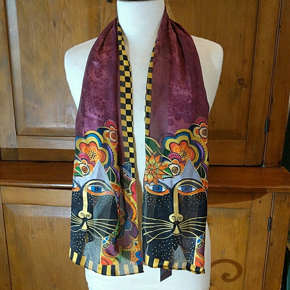 Laurel Burch Accessories - 🎉🌺Host Pick🌺🎉Whimsical Laurel Burch Cat Scarf