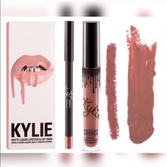 Kylie Lip Kit in Candy K