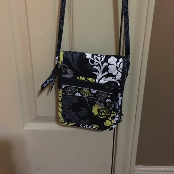 Vera Bradley Cross Body