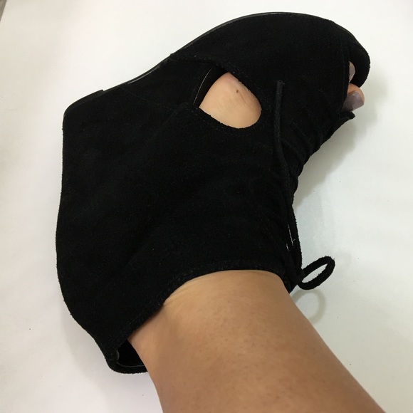 Black jeffrey campbell lace up ankle wedges