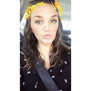 Meet your Posher, Lacey