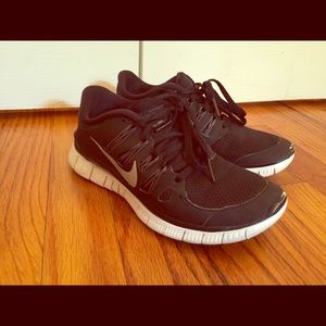 ‼️❕FINAL PRICE❕‼️Nike Free Runs