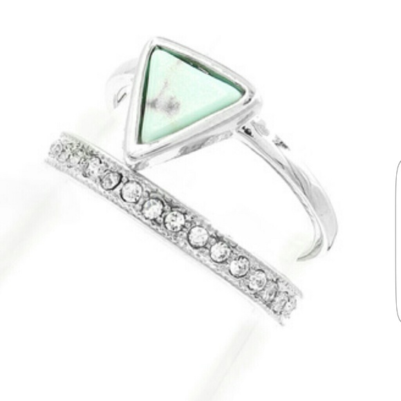 🎆*LAST ONE* Turquoise Ring Set - Picture 2 of 3