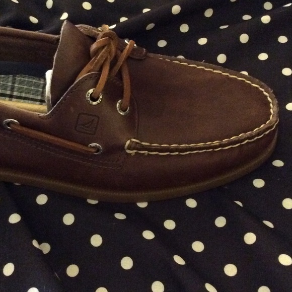 Brand new Sperry top-siders - Picture 3 of 4