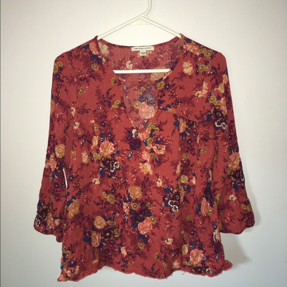 blouse - Picture 1 of 1