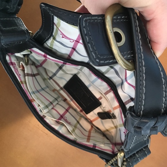 Authentic Coach Bleecker Leather shoulder bag - Picture 3 of 4