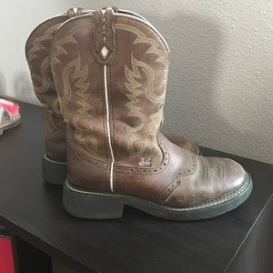 Justin boots