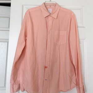 Men's long sleeved shirt by Gap. Must be bundled