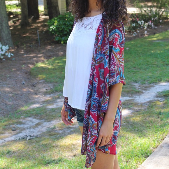 Patterned kimono - Picture 3 of 3