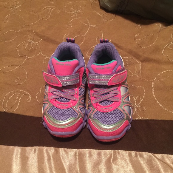 Toddler shoes