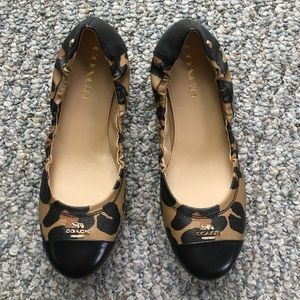BRAND NEW Coach Ballet Flats