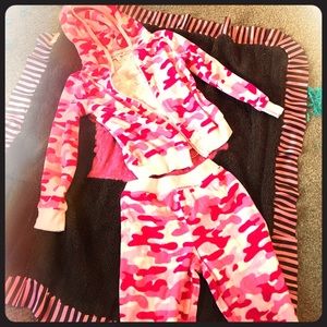 Juicy sweatsuit! Like new!