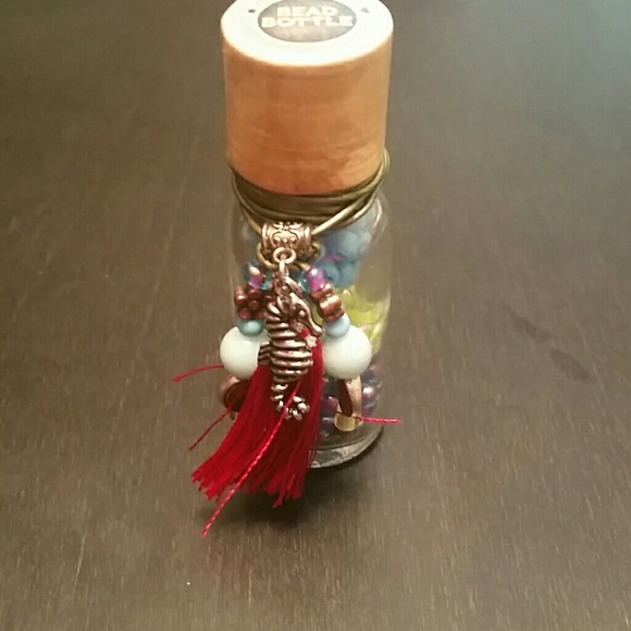 Final markdown bead bottle - Picture 1 of 4
