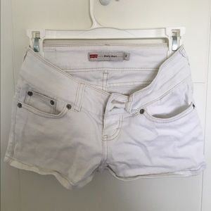 Levi Shorty Short