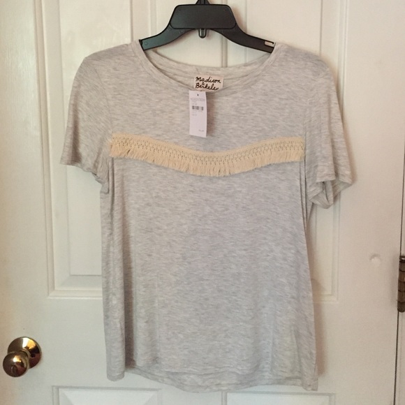 🌟 Cute Fringe Tee - Picture 1 of 3