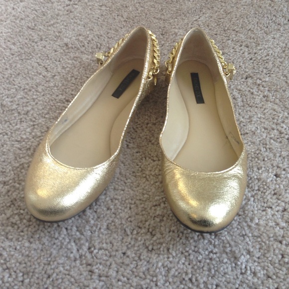 rachel zoe gold flat. 6.5