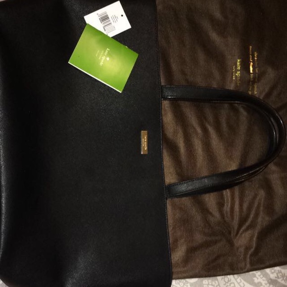 kate spade Handbags - Kate spade black Leather purse