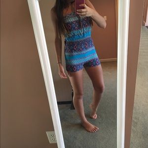 Beautiful romper!😍💋🌞