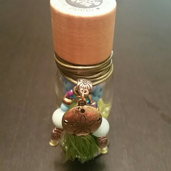 Final markdown bead bottle - Picture 1 of 4
