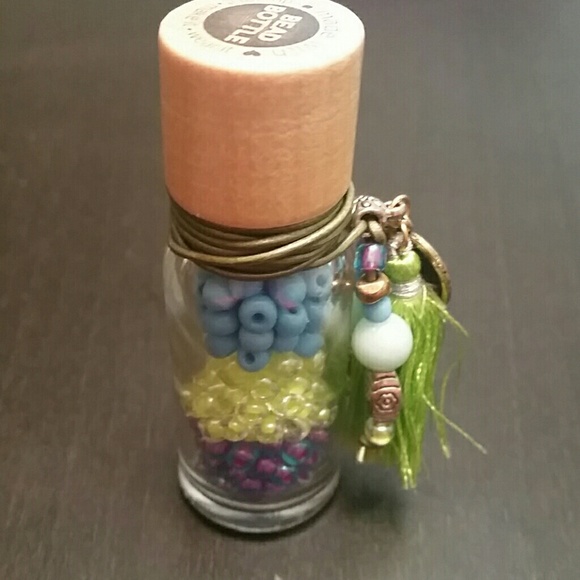 Final markdown bead bottle - Picture 3 of 4