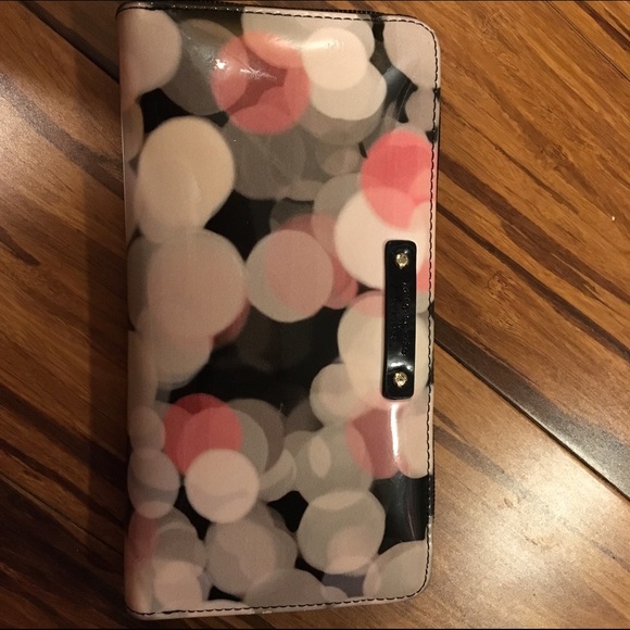 Kate Spade wallet.