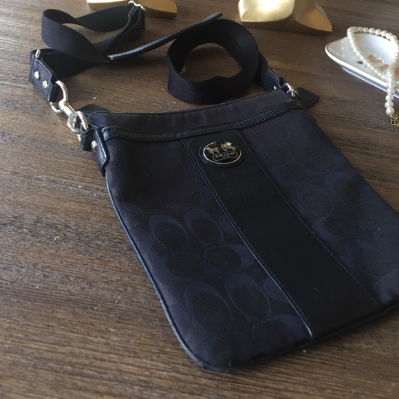 small coach purse