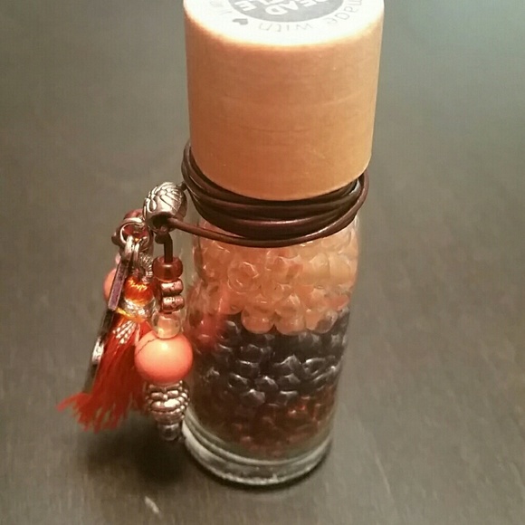 Final markdown bead bottle - Picture 2 of 4