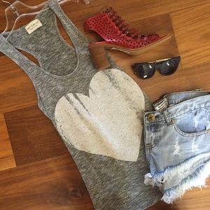 Knitted tank with 💓