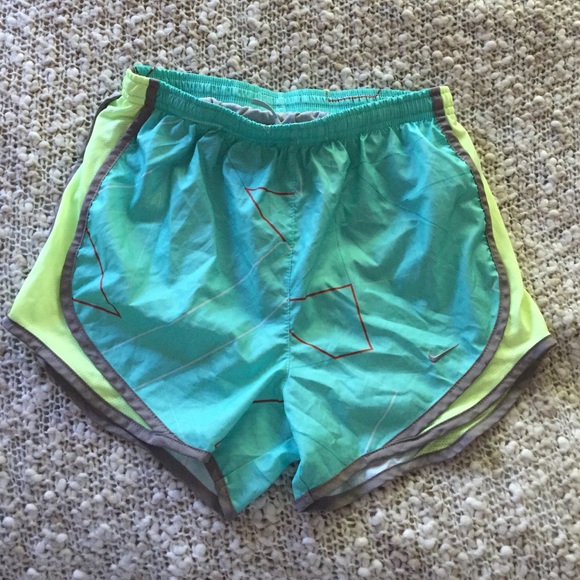 Nike Dri-Fit Running Shorts - Picture 1 of 2