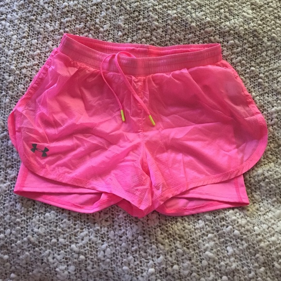 Under Armour spandex/short combo - Picture 1 of 2
