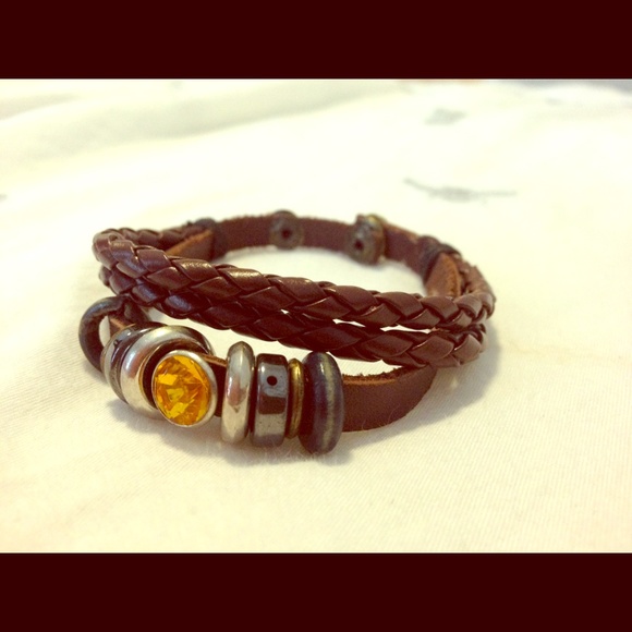 Leather bracelet