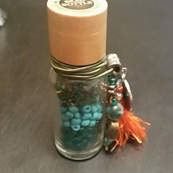 Final markdown bead bottle - Picture 3 of 4