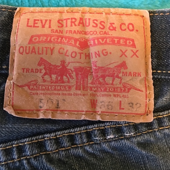 Levi 501 W36 L32 - Picture 3 of 3