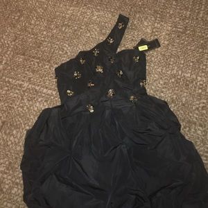 New bcbg dress size4