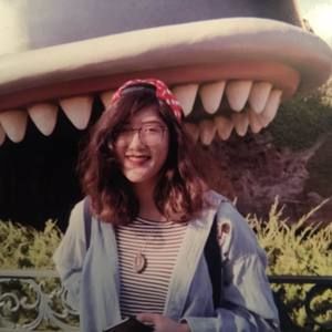 Meet your Posher, Mia