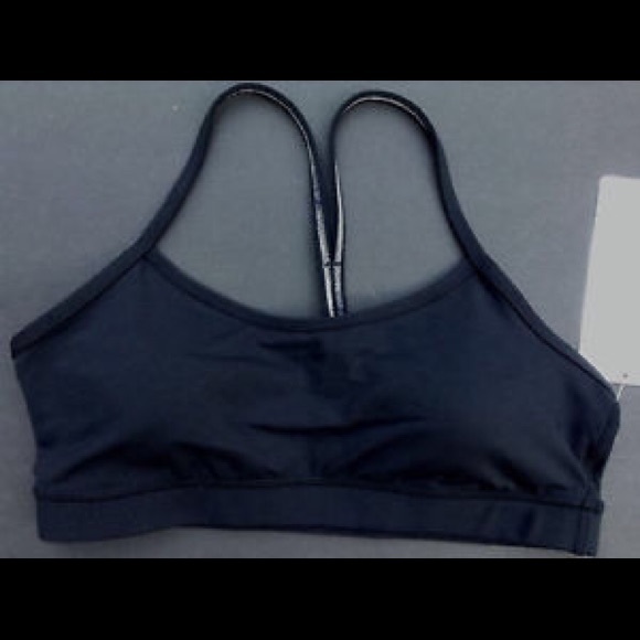 Lululemon flow y sports bra EUC