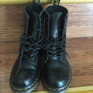 Girls doc marten like new!