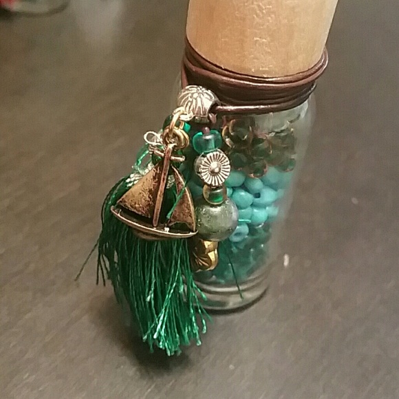 Final markdown bead bottle - Picture 4 of 4