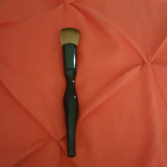 Sonia kashuk blending foundation brush