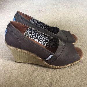 Toms Wedges
