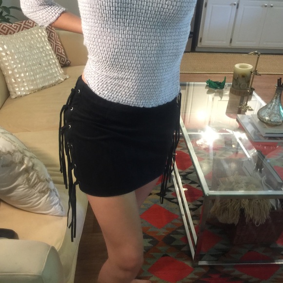 H&M Suede skirt!