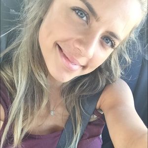 Meet your Posher, Brooke