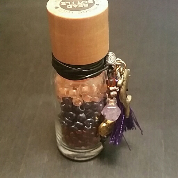 Final markdown bead bottle - Picture 3 of 4