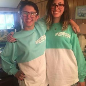 Meet your Posher, Julia