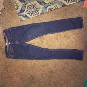 Lucky Brand dark wash Skinny Low rise Jeans