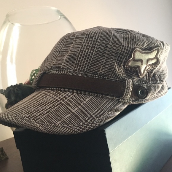 Messenger cap