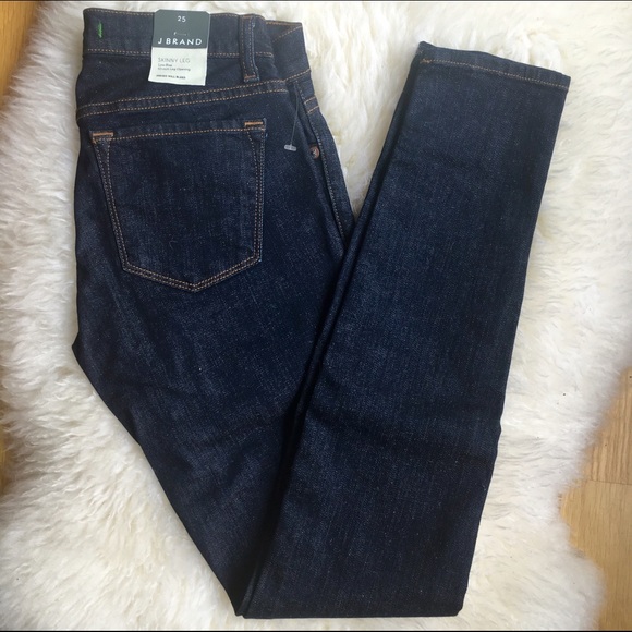 NWT J Brand 910 Low-Rise Skinny (25)