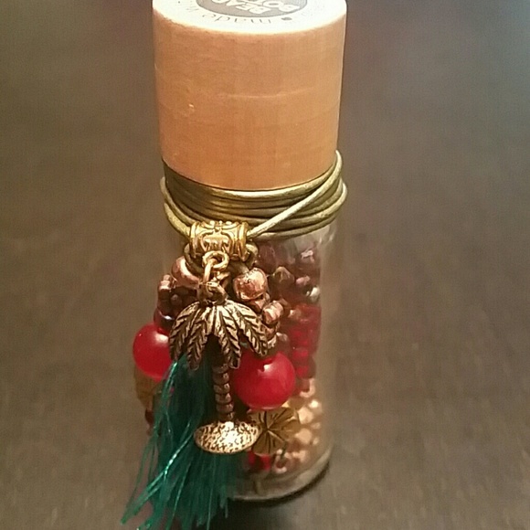 Final markdown bead bottle - Picture 1 of 4