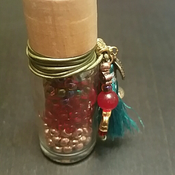 Final markdown bead bottle - Picture 3 of 4