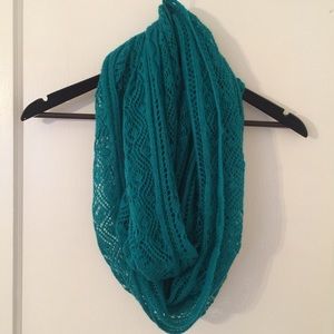 Brass Plum wrap Knitted Scarf